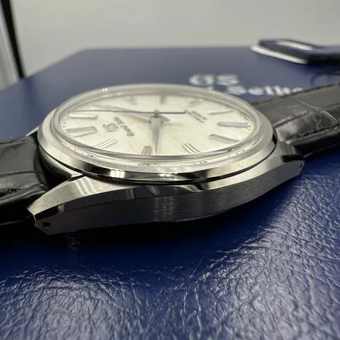 Grand Seiko Evolution 9 SLGW003 Titanium 7