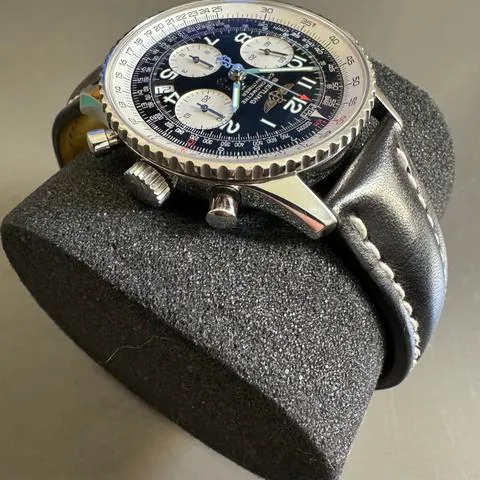 Breitling Navitimer A23322 42mm Stainless steel Black 8