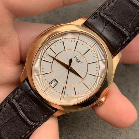 Piaget Gouverneur G0A37110 43mm Rose gold Silver