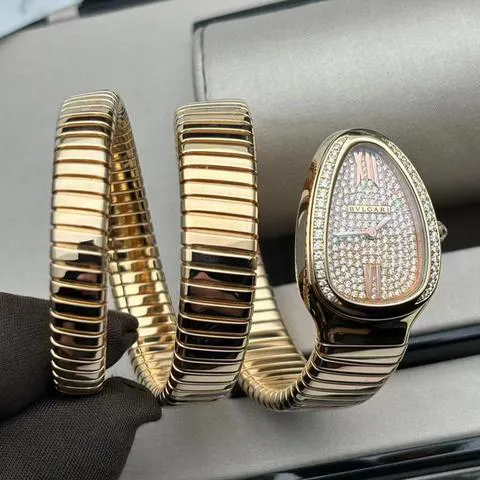 Bulgari Serpenti SPP35G 35mm Rose gold Gold