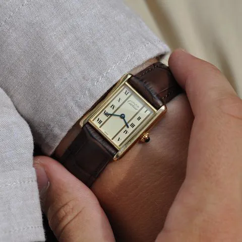 Cartier Tank 1615 23mm Yellow gold Champagne