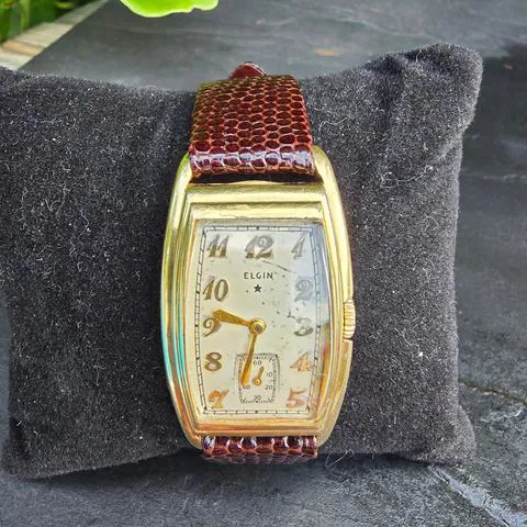 Elgin 24mm Yellow gold