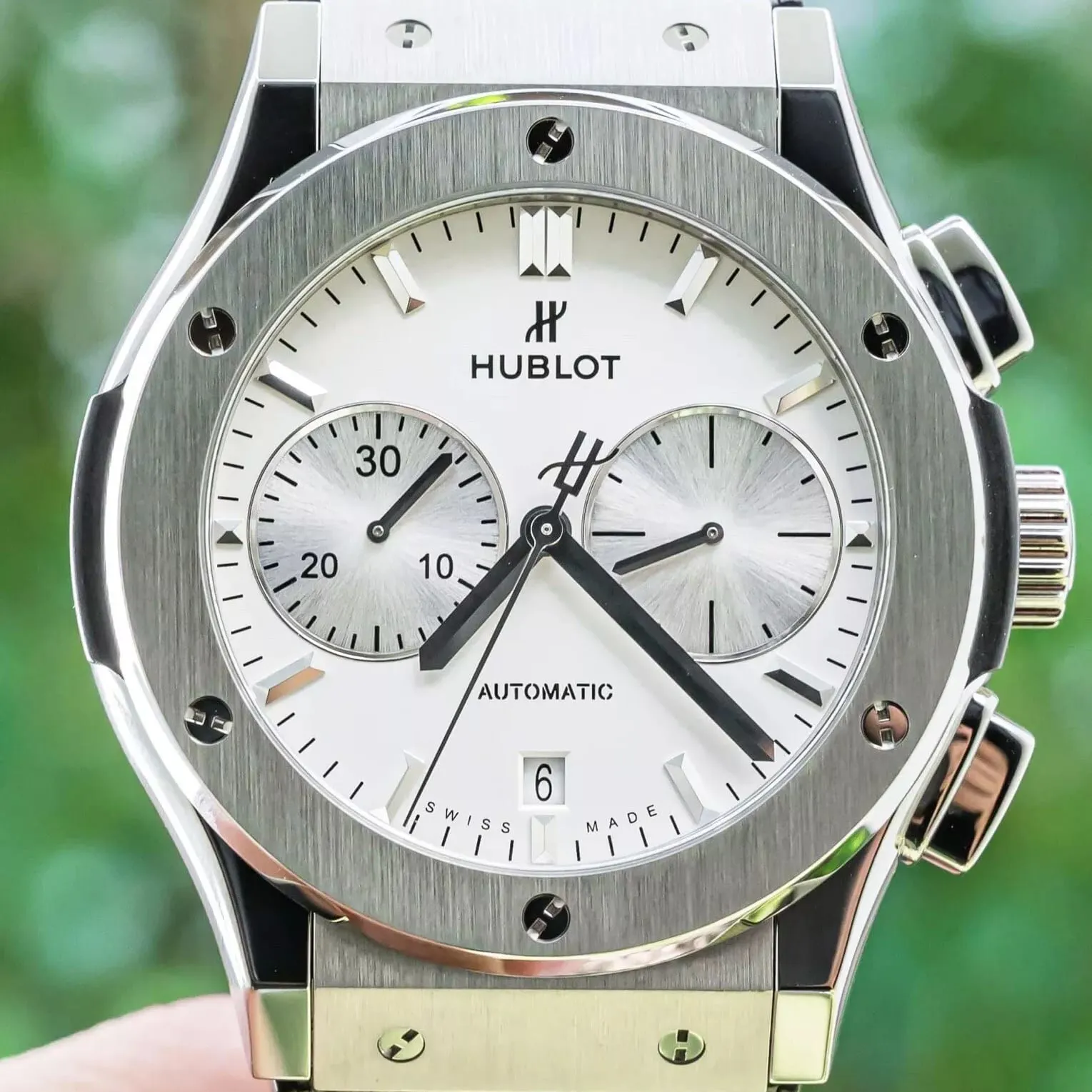 Hublot Classic Fusion 521.NX.2611.LR 45mm Titanium White