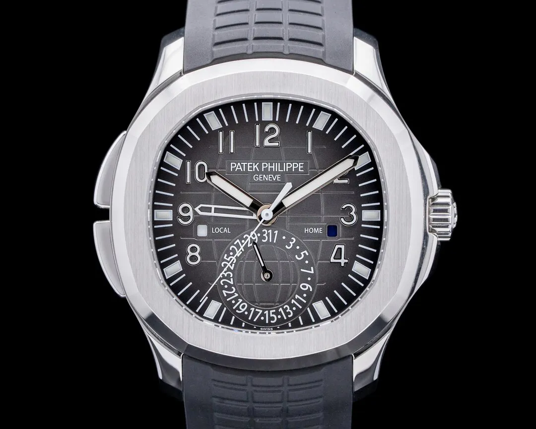 Patek Philippe Aquanaut 5164A-001 40mm Stainless steel Black