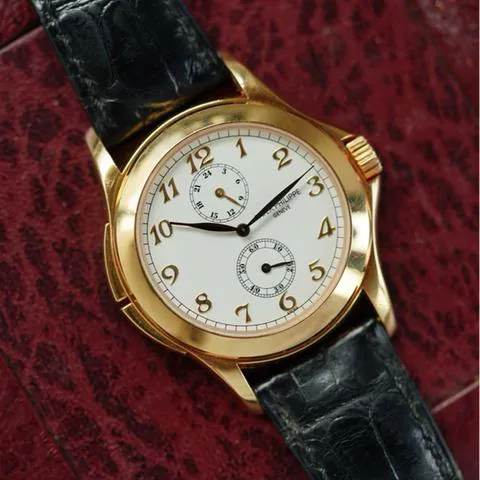 Patek Philippe Calatrava 5134J-001 37mm Yellow gold White 2