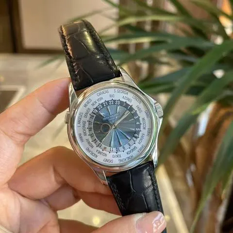 Patek Philippe World Time 5130P-001 39.5mm Platinum Blue