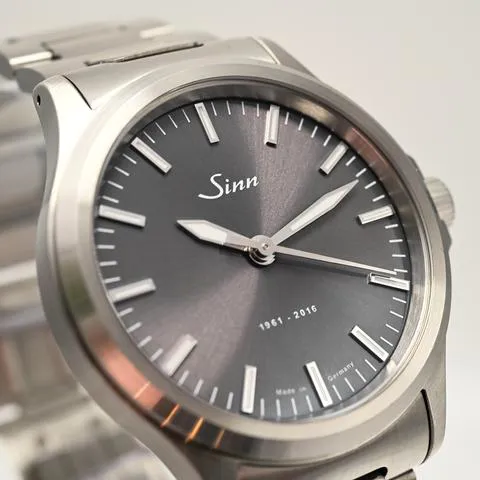 Sinn 556 556.0103 38.5mm Stainless steel Gray