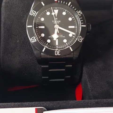 Tudor Black Bay Dark 79230DK 41mm 1