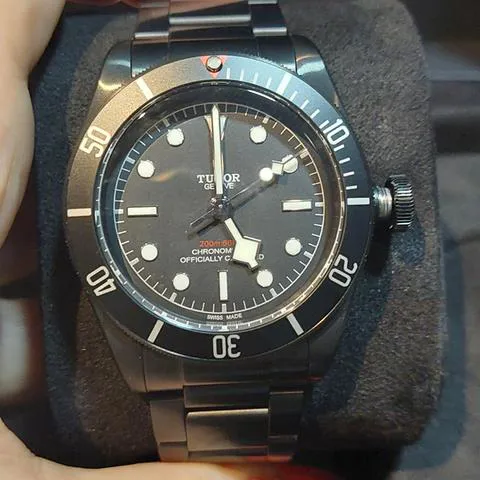 Tudor Black Bay Dark 79230DK 41mm 7