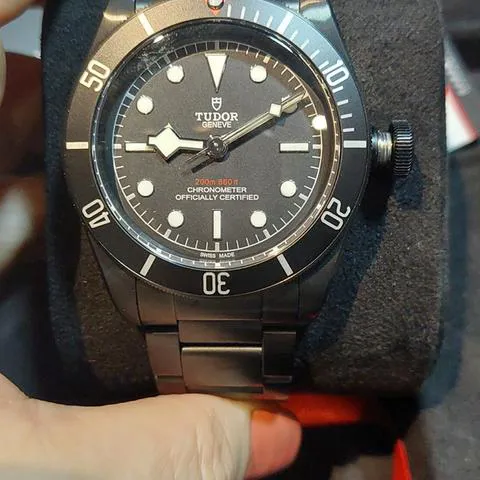 Tudor Black Bay Dark 79230DK 41mm 8