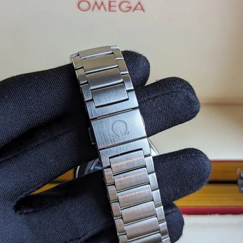 Omega Globemaster 130.30.39.21.02.001 39mm Stainless steel Silver 2