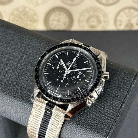 Omega Speedmaster Moonwatch 311.30.42.30.01.005 42mm Stainless steel Black