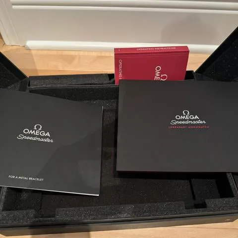 Omega Speedmaster Moonwatch 311.30.42.30.01.005 42mm Stainless steel Black 12