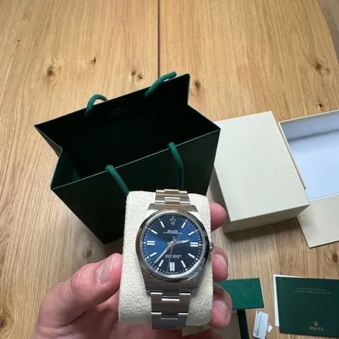 Rolex Oyster Perpetual 41 124300 41mm Stainless steel Blue 3