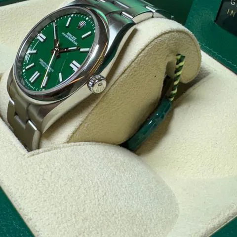 Rolex Oyster Perpetual 41 124300 41mm Stainless steel Green 3