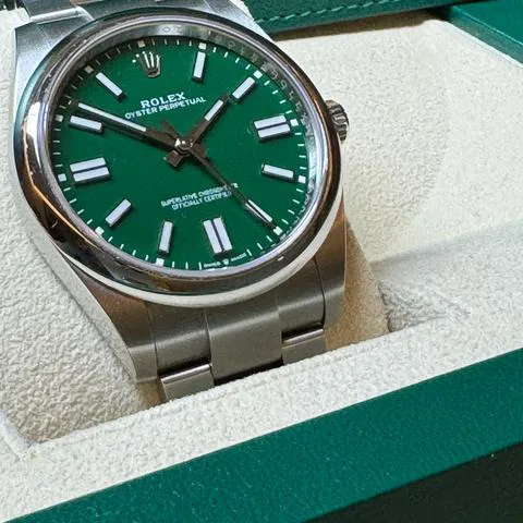 Rolex Oyster Perpetual 41 124300 41mm Stainless steel Green 8