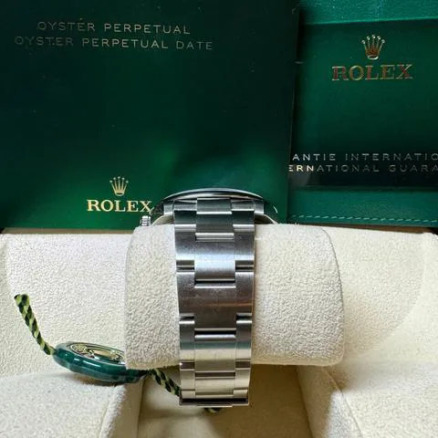 Rolex Oyster Perpetual 41 124300 41mm Stainless steel Green 10