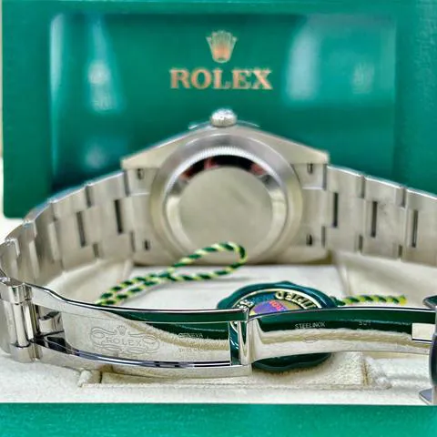 Rolex Oyster Perpetual 41 124300 41mm Stainless steel Blue 10