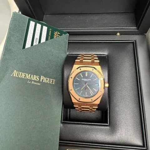 Audemars Piguet Royal Oak 15202OR.OO.1240OR.01 39mm Rose gold Blue