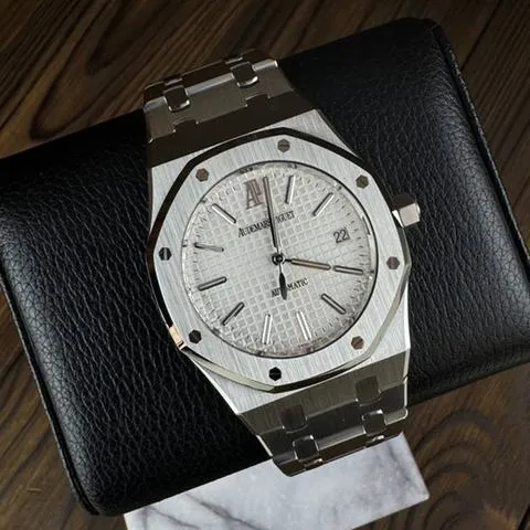 Audemars Piguet Royal Oak 15300ST 39mm Stainless steel Black