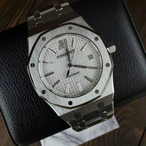 Audemars Piguet Royal Oak 15300ST 39mm Stainless steel Black 1