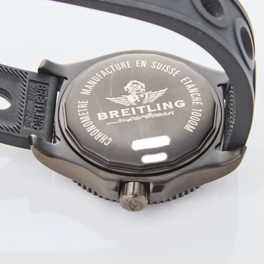 Breitling Superocean M17393 44mm Ceramic and DLC coated stainless steel Black 3