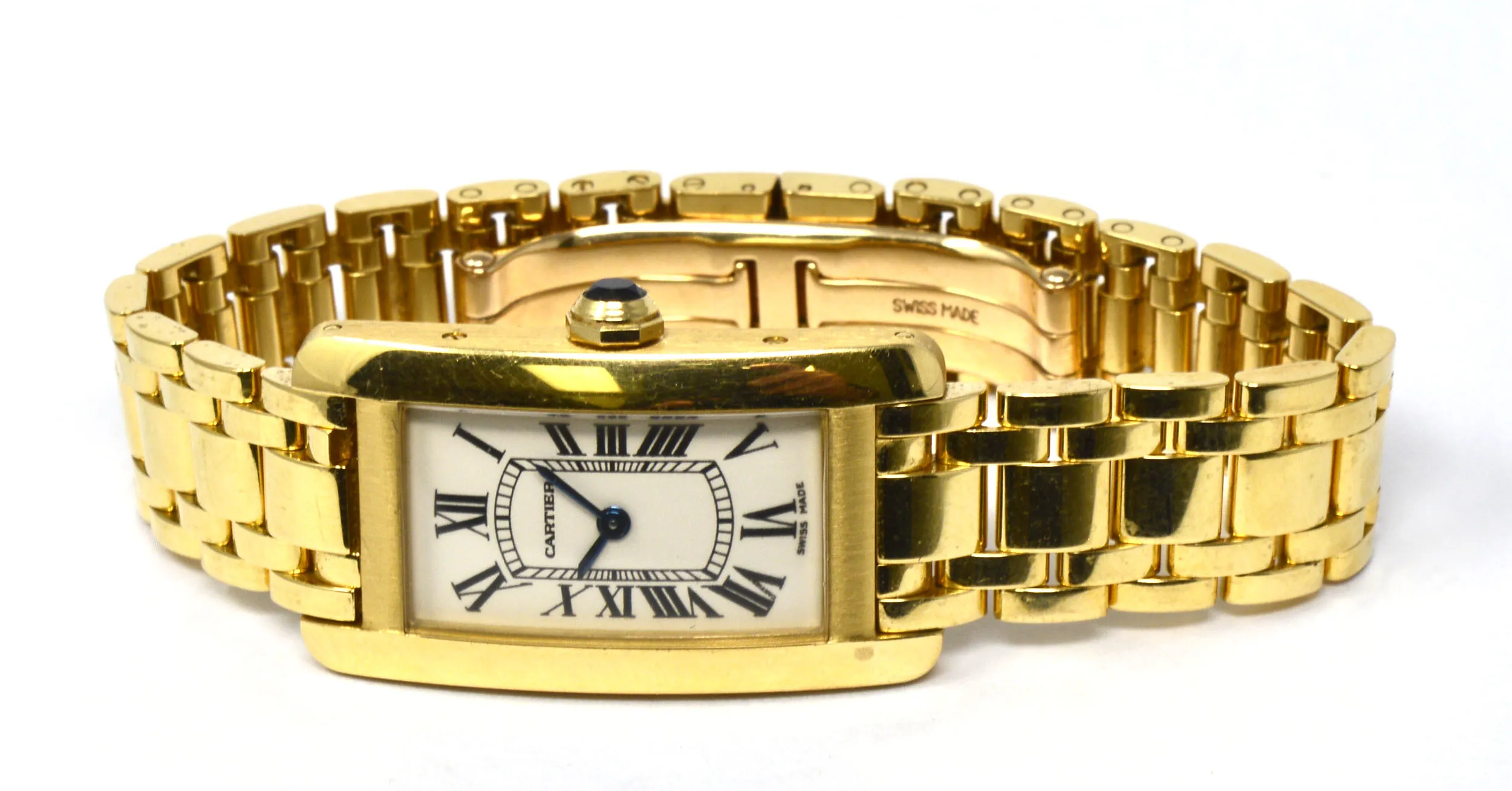 Cartier Tank Américaine W26015K2 35mm 18k yellow gold Ivory 7