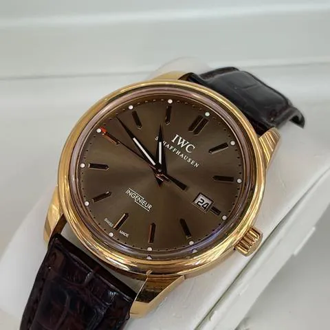 IWC Ingenieur IW323312 42.5mm Rose gold Brown 2