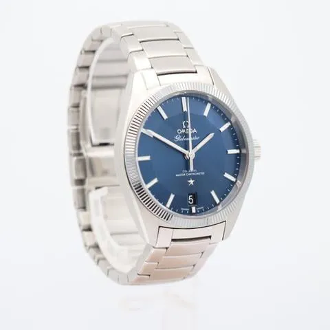 Omega Globemaster 130.30.39.21.03.001 39mm Stainless steel Blue 2