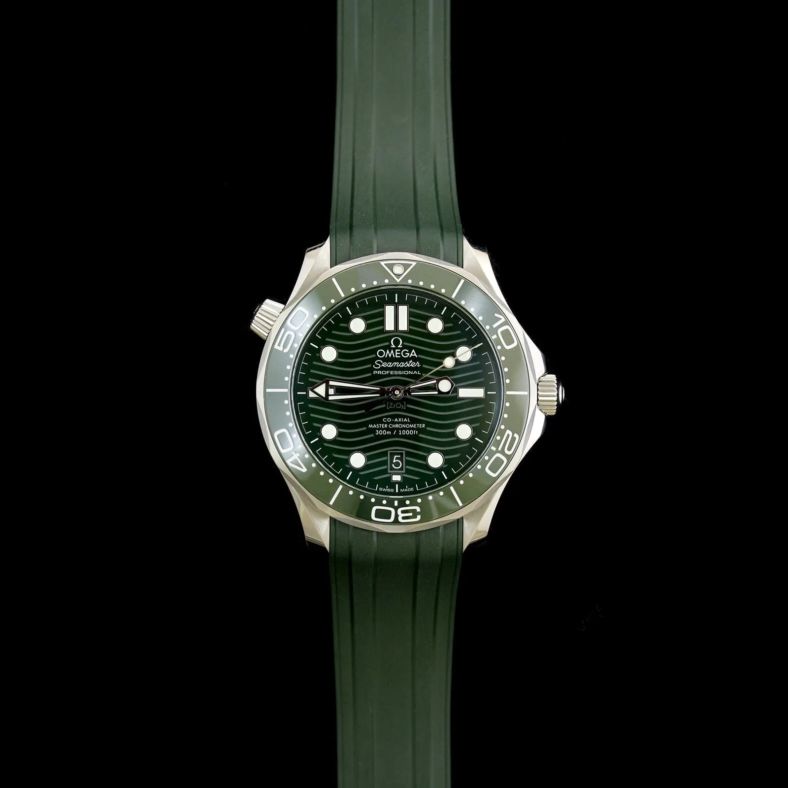 Omega Seamaster Diver 300M Stainless steel Green