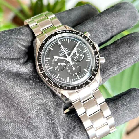 Omega Speedmaster Moonwatch 311.30.42.30.01.005 42mm Stainless steel Black 8