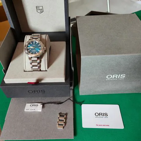 Oris Aquis 01 733 7732 4155-07 8 21 05PEB 39.5mm Stainless steel Blue 1