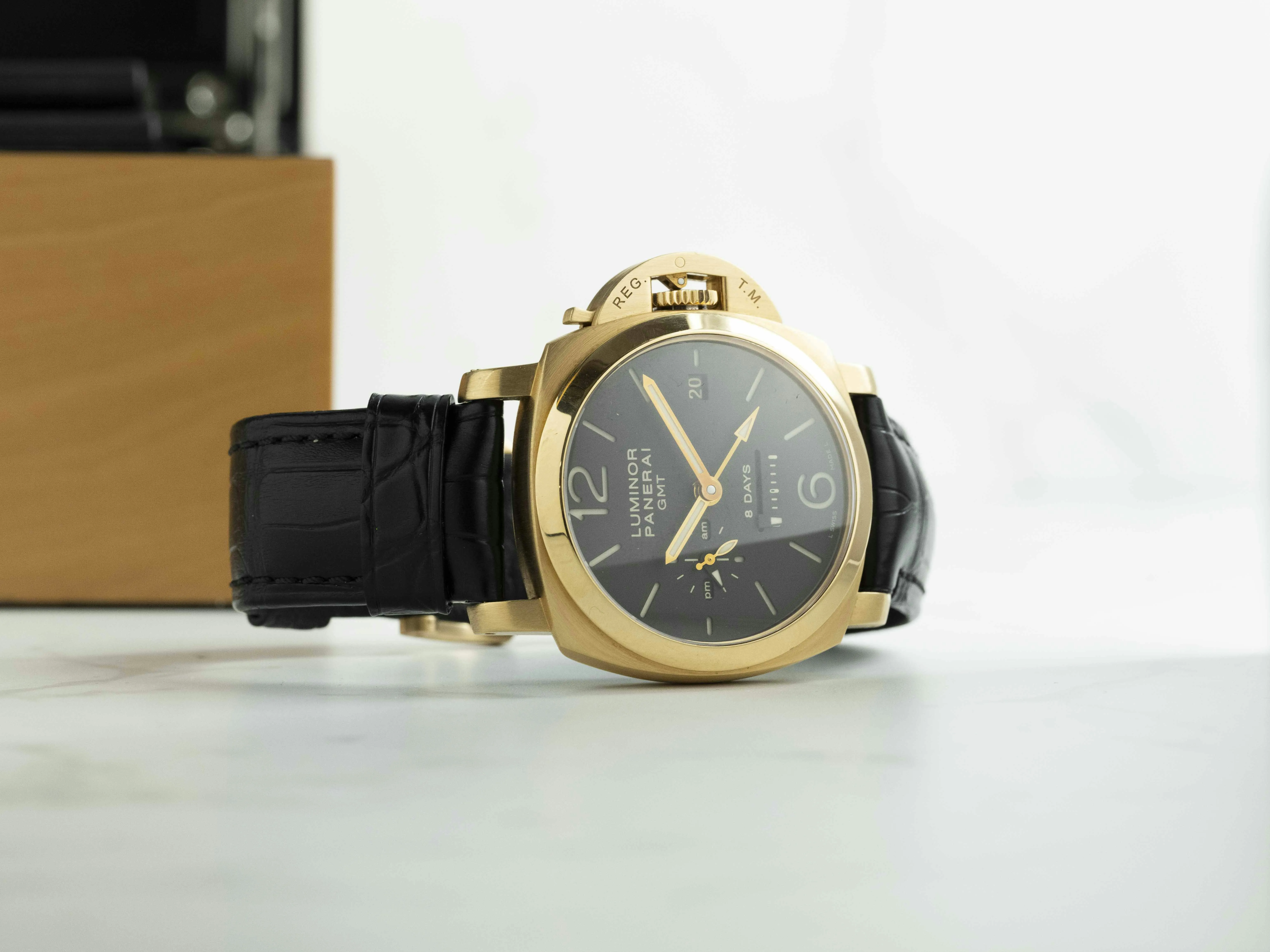 Panerai Luminor 1950 PAM 00289 44mm Rose gold Brown