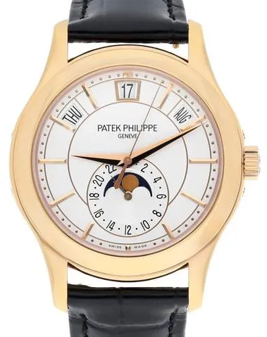 Patek Philippe Annual Calendar 5205R-001 40mm Rose gold White