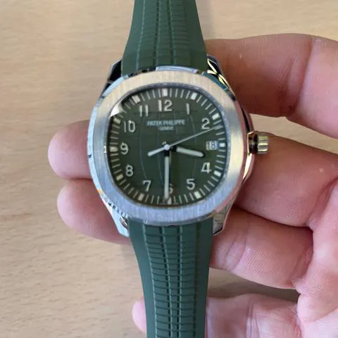 Patek Philippe Aquanaut 5168G-010 White gold Green 5