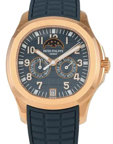 Patek Philippe Aquanaut 5261R-001 40mm Rose gold Blue