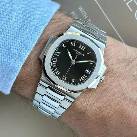 Patek Philippe Nautilus 3800/1A-001 37mm Stainless steel Black 5