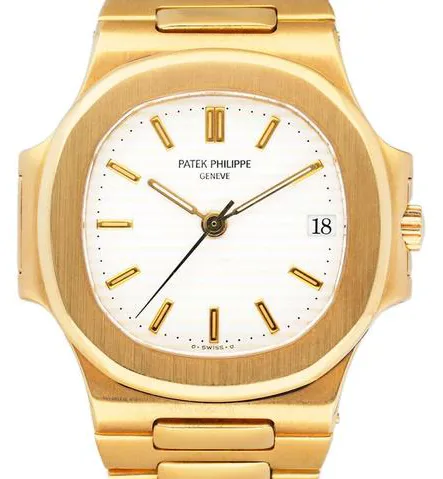 Patek Philippe Nautilus 3800/1J 38mm Yellow gold White