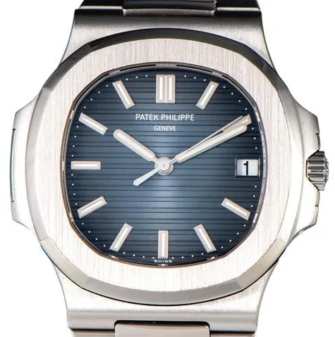 Patek Philippe Nautilus 5711/1A-010 40mm Stainless steel Blue