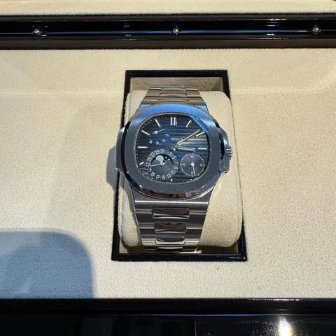 Patek Philippe Nautilus Moonphase 5712/1A-001 40mm Stainless steel Blue