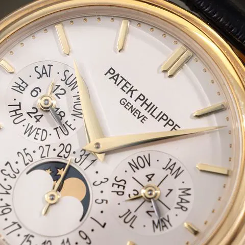 Patek Philippe Perpetual Calendar 5140J 37mm Yellow gold Silver 2