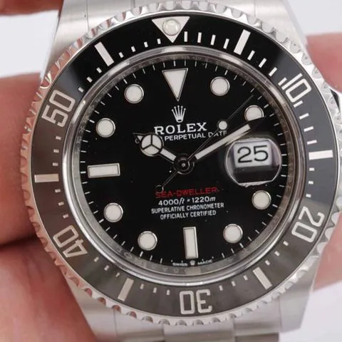 Rolex Sea-Dweller 126600 43mm Stainless steel Black