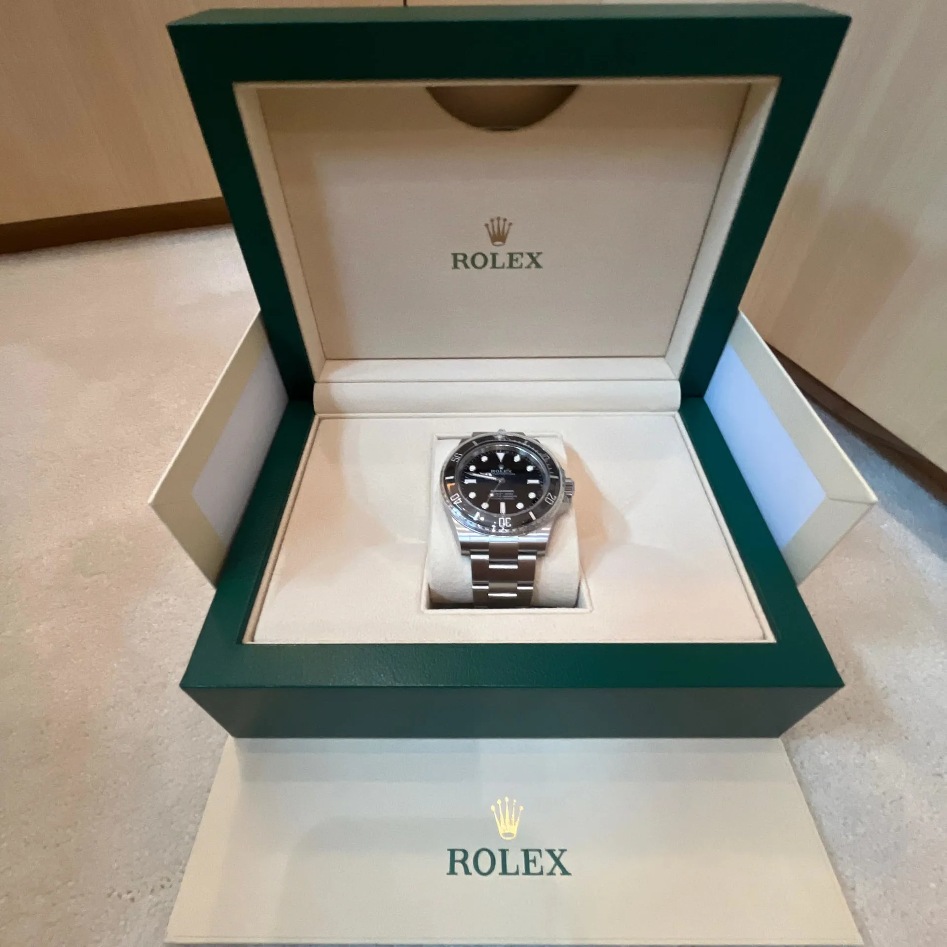 Rolex Submariner 124060-0001 41mm Oystersteel Black