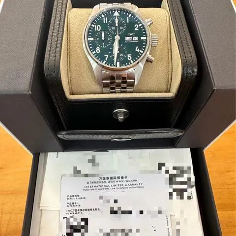 IWC Pilot IW388104 41mm Stainless steel Green