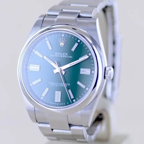 Rolex Oyster Perpetual 41 124300 41mm Stainless steel Green 1