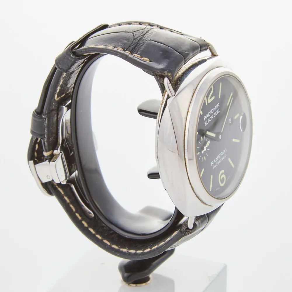 Panerai Radiomir Black Seal PAM 00287 45mm Stainless steel Black 2