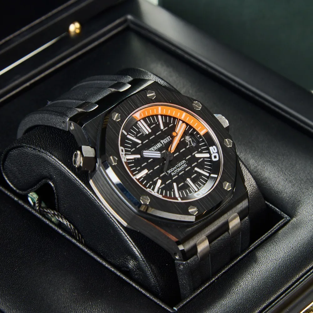 Audemars Piguet Royal Oak Offshore 15707CE.00.A002CA.01 42mm Ceramic and Titanium Black 2