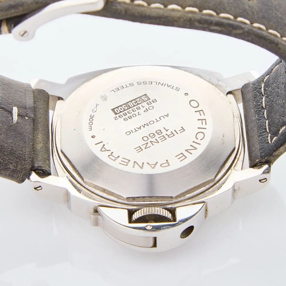 Panerai Luminor PAM01090 45mm Stainless steel Black 2