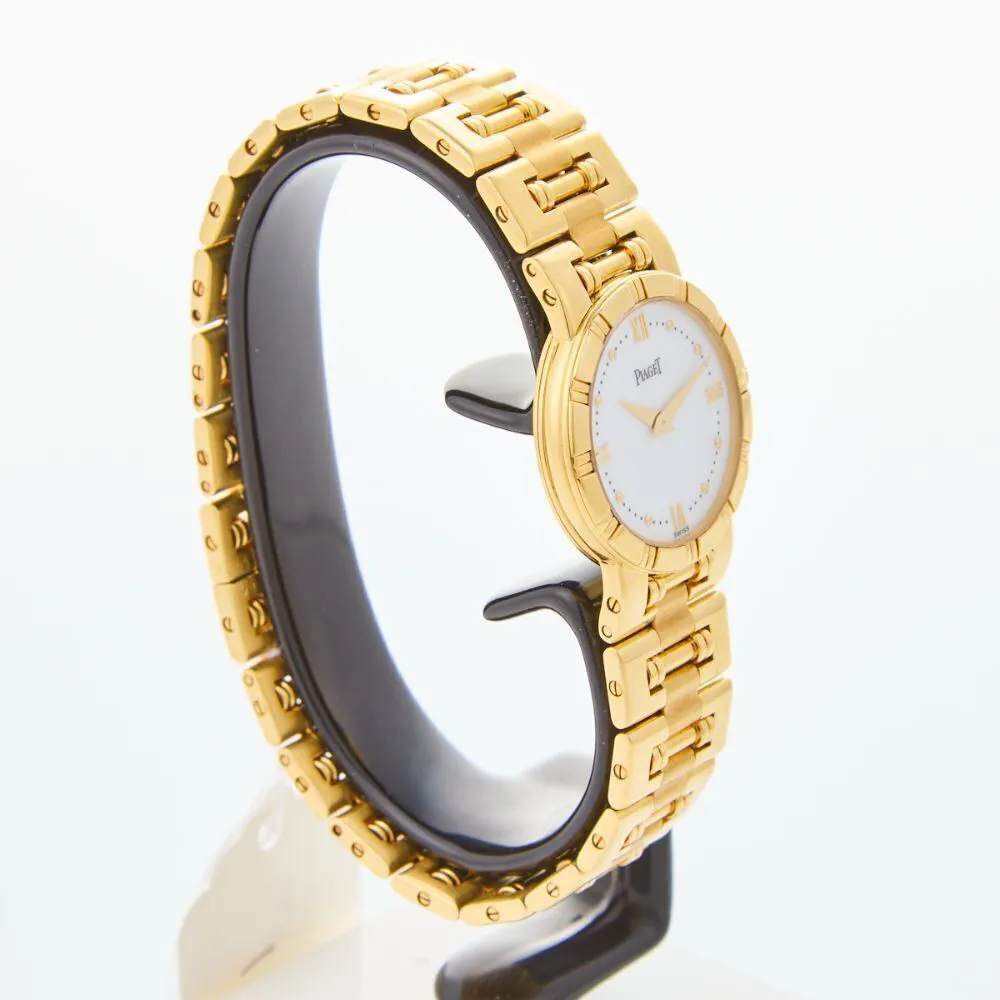 Piaget Dancer 80563k81 23mm 18k yellow gold White 2