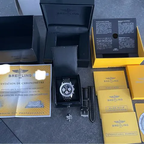 Breitling Navitimer A23322 42mm Stainless steel Black 3